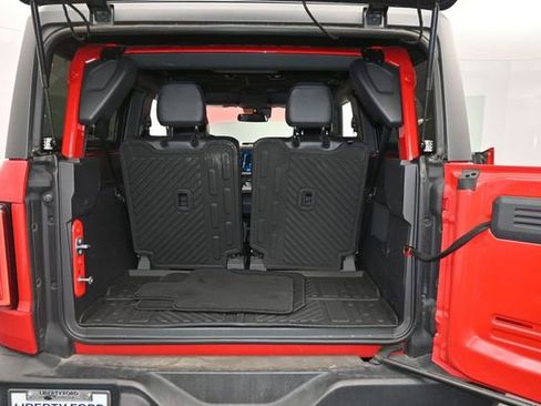 Used 2022 Ford Bronco Wildtrak AWD/4WD image 9