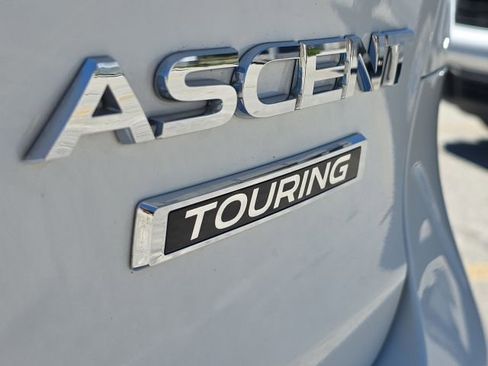 Used 2024 Subaru Ascent Touring w/ Popular Package #2 AWD/4WD image 10