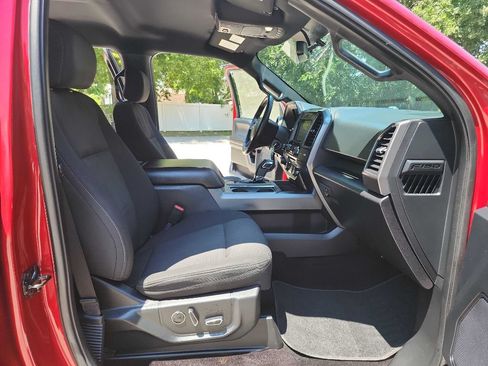 Used 2017 Ford F150 XLT w/ Equipment Group 302A Luxury AWD/4WD image 39