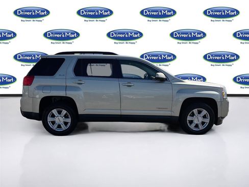 Used 2015 GMC Terrain SLE w/ Safety Package image 8