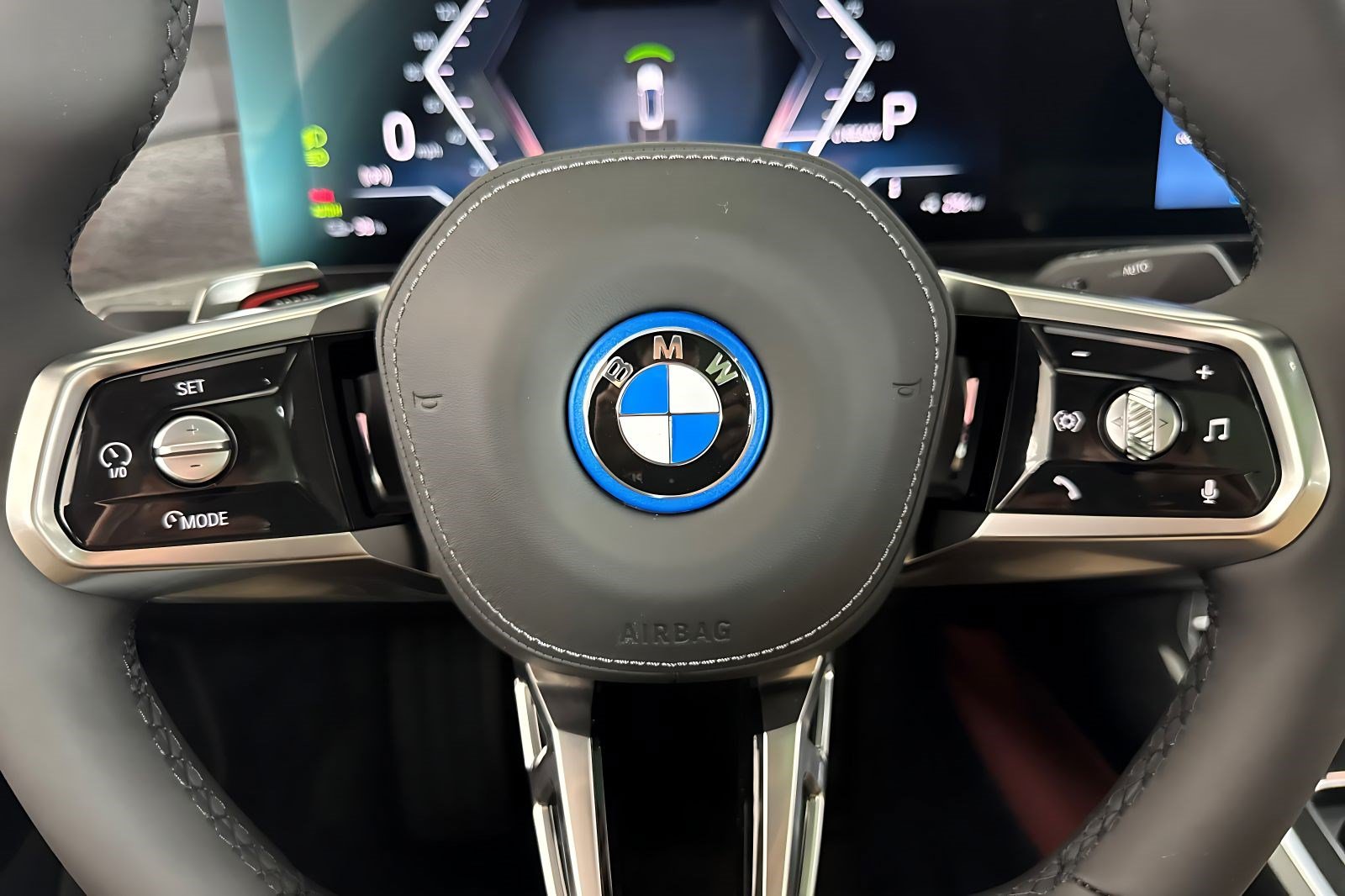 Used 2026 BMW i7 xDrive60 w/ M Sport Package RWD image 11
