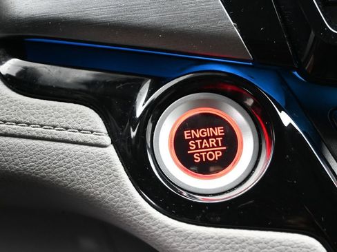 Certified 2023 Honda Odyssey Touring image 17