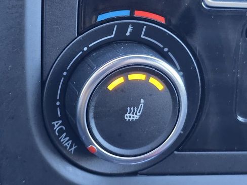 Used 2011 Volkswagen GTI 4-Door image 6