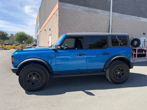 Used 2023 Ford Bronco Wildtrak AWD/4WD image 2