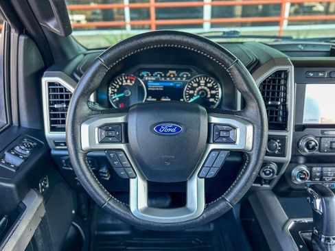 Used 2020 Ford F150 Lariat w/ Equipment Group 502A Luxury image 15