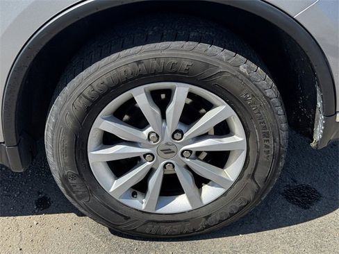 Certified 2020 Dodge Durango SXT w/ 3rd Row Seating Group image 11