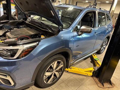 Used 2021 Subaru Forester Touring AWD/4WD image 2