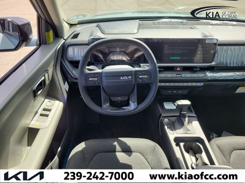 New 2027 Kia Seltos S FWD image 15