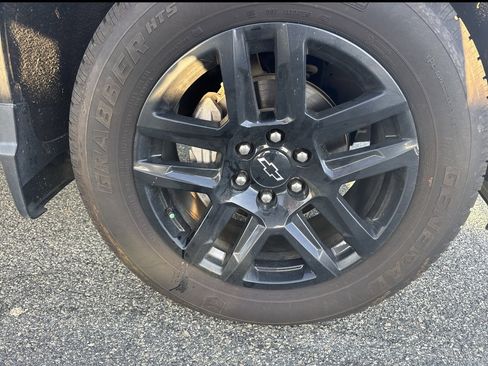 Certified 2024 Chevrolet Silverado 1500 Custom w/ Rally Edition image 11