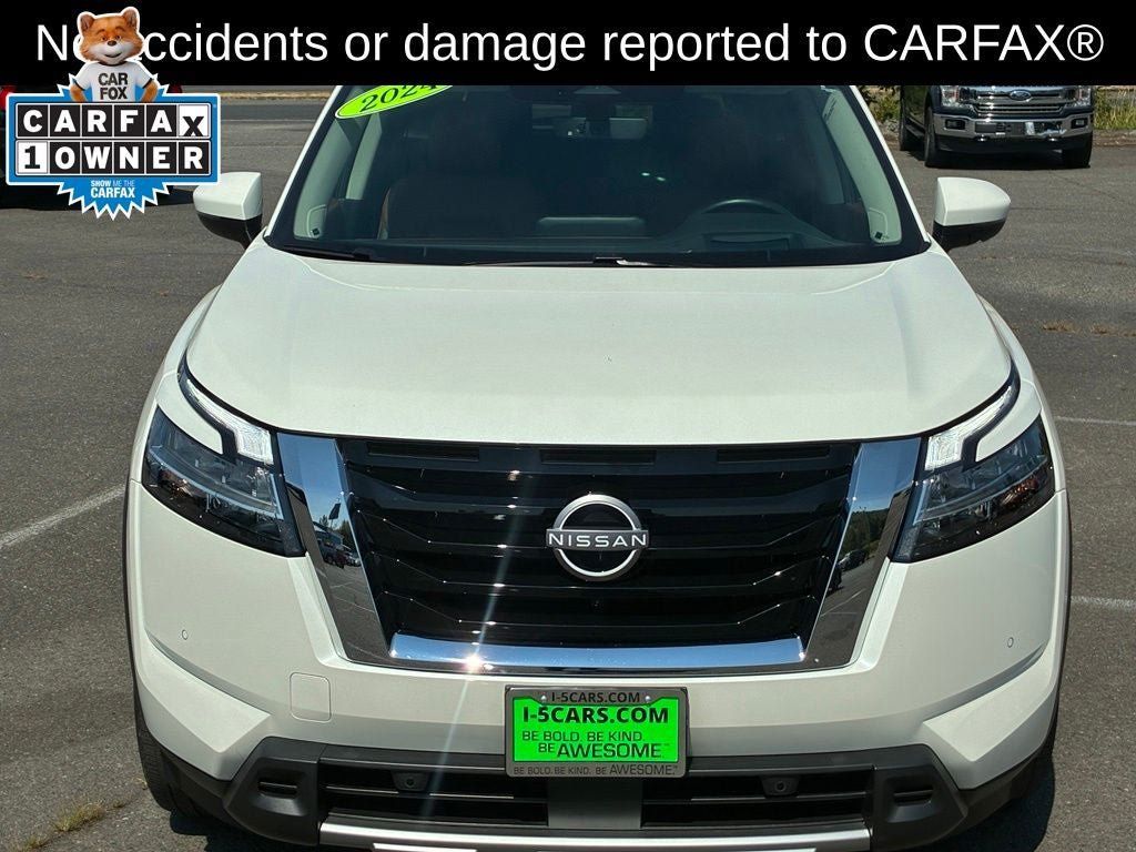 Used 2024 Nissan Pathfinder Platinum AWD/4WD image 5