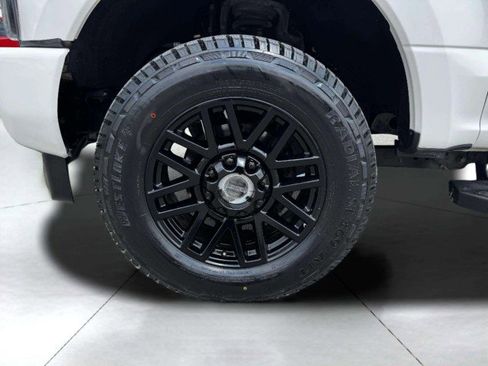 Used 2019 Ford F250 Lariat w/ Lariat Ultimate Package AWD/4WD image 63