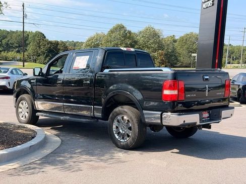 Used 2006 Lincoln Mark LT 4x4 image 9
