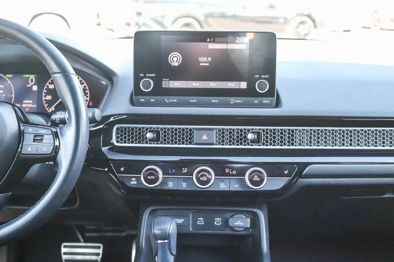 Used 2025 Honda Civic Sport image 12