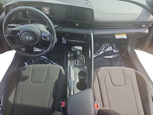 New 2026 Hyundai Elantra Sport image 9