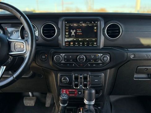 Used 2022 Jeep Wrangler Unlimited Rubicon 4xe w/ Cold Weather Group image 25