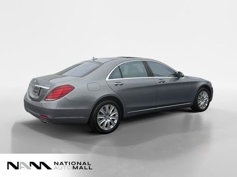 Used 2015 Mercedes-Benz S 550 4MATIC Sedan image 5