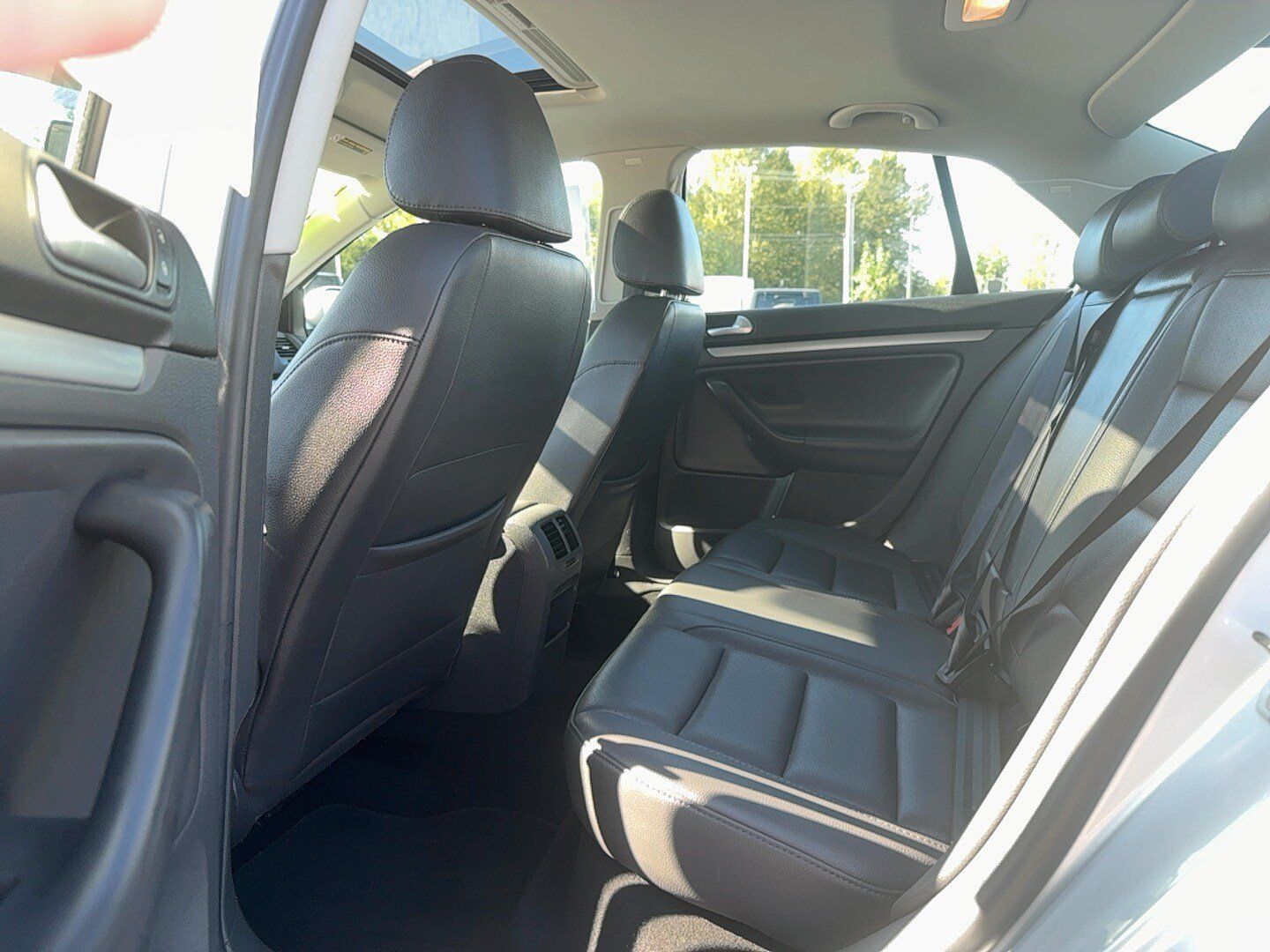 Used 2008 Volkswagen Jetta SE FWD image 10