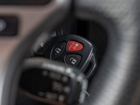 Used 2019 Toyota 4Runner SR5 Premium image 24