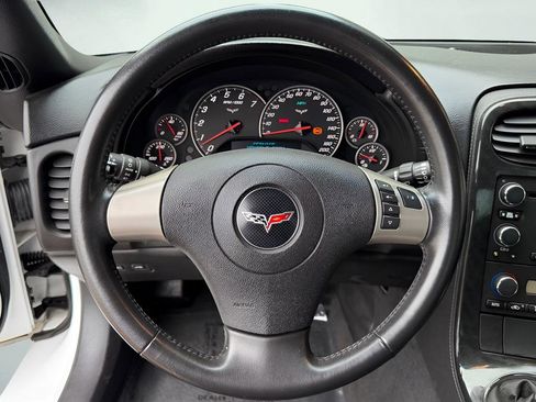 Used 2011 Chevrolet Corvette Coupe w/ 1LT RWD image 26