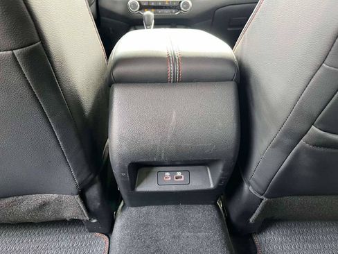 Used 2024 Nissan Altima 2.5 SR w/ SR Premium Package FWD image 4