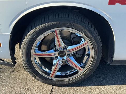 Used 2013 Dodge Challenger R/T Plus image 10