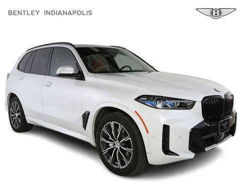 Used 2024 BMW X5 xDrive40i w/ M Sport Package AWD/4WD image 1