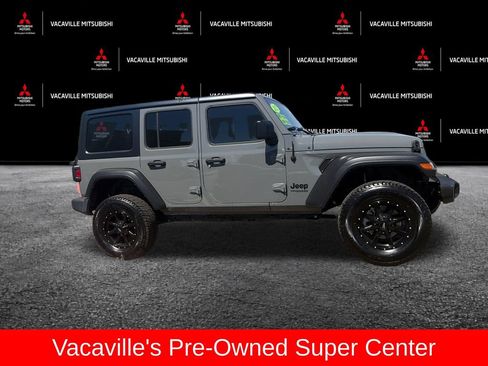 Used 2022 Jeep Wrangler Unlimited Sport AWD/4WD image 6