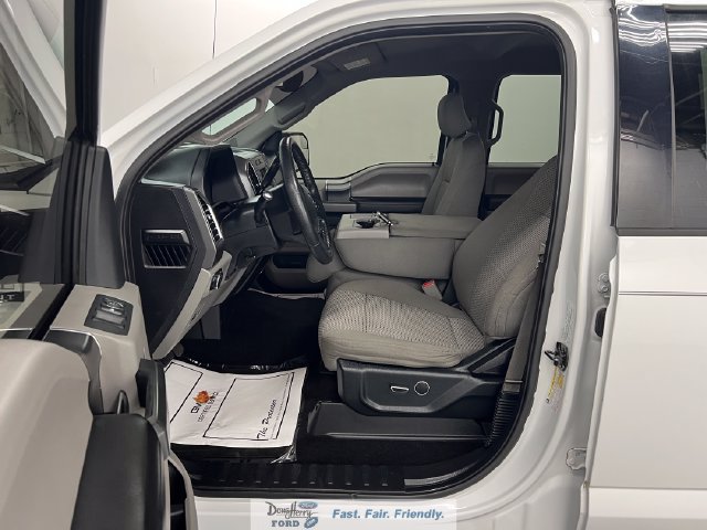 Used 2016 Ford F150 XLT w/ Equipment Group 301A Mid RWD image 33