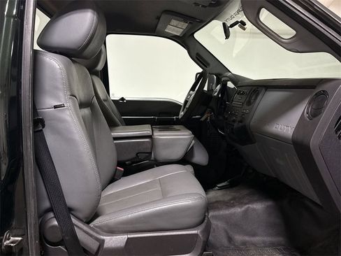 Used 2016 Ford F250 XL w/ Power Equipment Group image 20