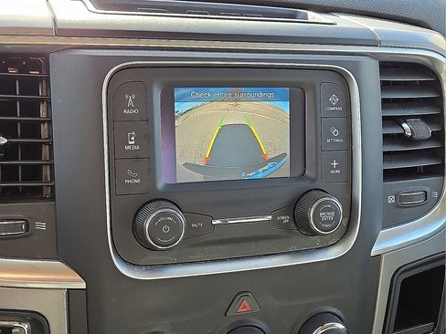 Used 2024 RAM 1500 Classic SLT image 27