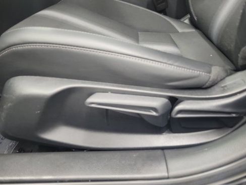 Certified 2025 Honda Civic Sport image 22