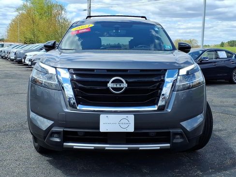 Certified 2024 Nissan Pathfinder SL AWD/4WD image 7