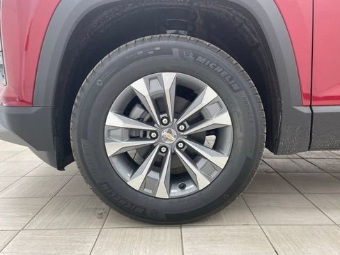 New 2026 Chevrolet Equinox LT w/ Safety and Technology Package AWD/4WD image 6