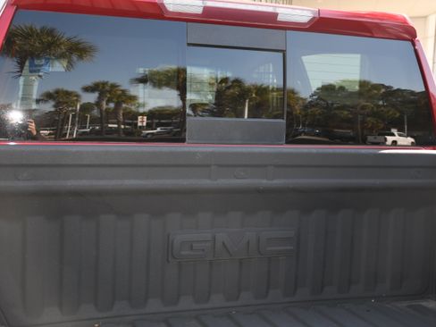Used 2019 GMC Sierra 1500 SLT w/ SLT Premium Plus Package image 17