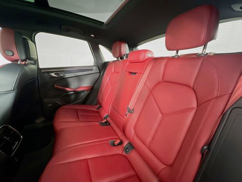 Certified 2023 Porsche Macan GTS image 24