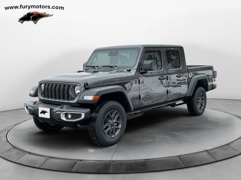 New 2026 Jeep Gladiator Sport AWD/4WD image 7