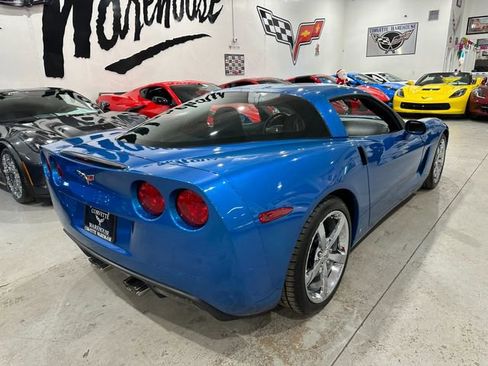 Used 2009 Chevrolet Corvette Coupe w/ Preferred Equipment Group image 8