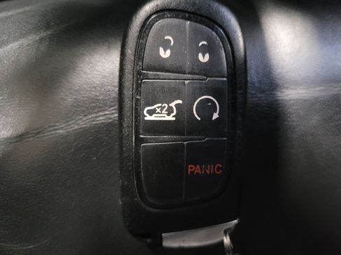 Used 2019 Jeep Cherokee Limited AWD/4WD image 32
