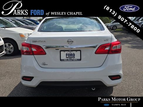 Used 2019 Nissan Sentra SV FWD image 5