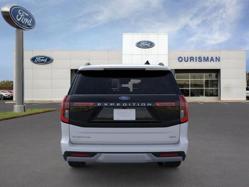 New 2026 Ford Expedition Max Platinum w/ Driver's Package image 6