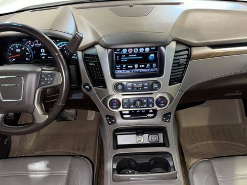 Used 2019 GMC Yukon Denali w/ Open Road Package AWD/4WD image 30