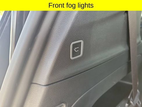 Used 2018 Chrysler Pacifica Touring-L w/ Premium Audio Group FWD image 29