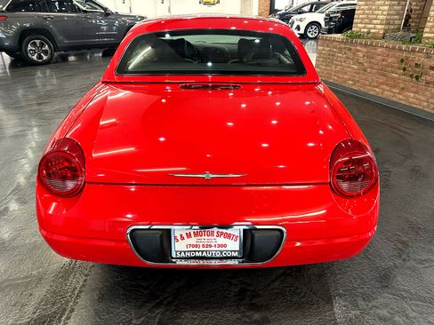 Used 2002 Ford Thunderbird image 6