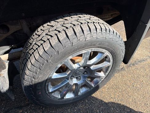 Used 2015 GMC Sierra 1500 Denali w/ Driver Alert Package image 22