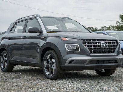 New 2025 Hyundai Venue Limited