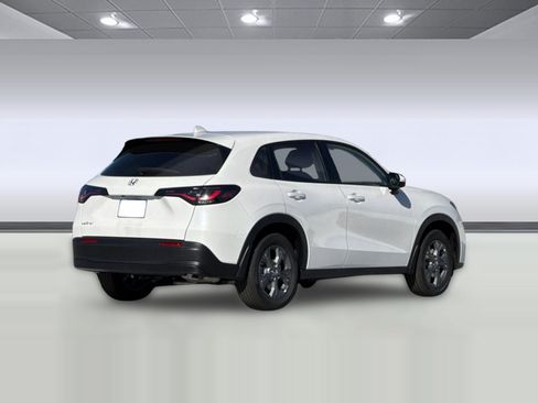 New 2026 Honda HR-V LX image 8