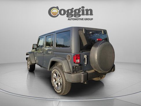 Used 2017 Jeep Wrangler Unlimited Sport w/ Max Tow Package AWD/4WD image 3