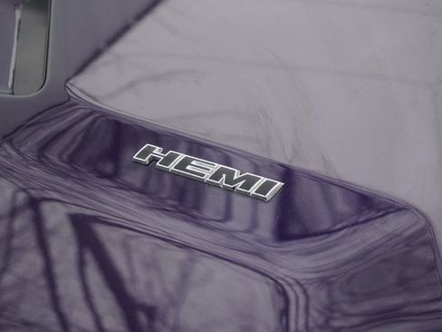 Used 2013 Dodge Challenger R/T Plus image 9