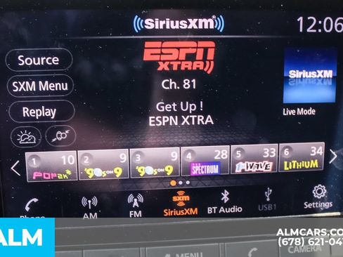 Used 2025 Nissan Rogue SV FWD image 36