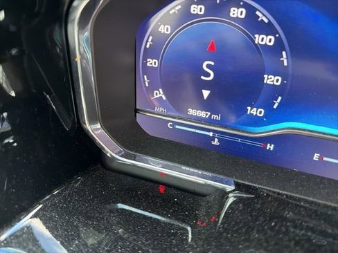 Used 2024 Chevrolet Silverado 1500 LT Trail Boss w/ Convenience Package II image 45